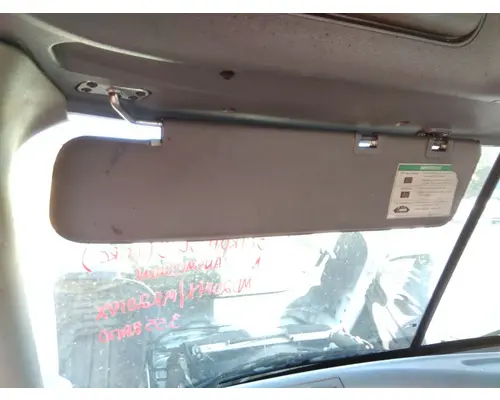 FREIGHTLINER CASCADIA 125 INTERIOR SUN VISOR