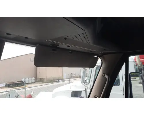 FREIGHTLINER CASCADIA 125 INTERIOR SUN VISOR