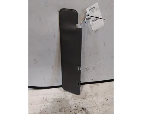 FREIGHTLINER CASCADIA 125 INTERIOR SUN VISOR