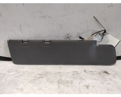 FREIGHTLINER CASCADIA 125 INTERIOR SUN VISOR