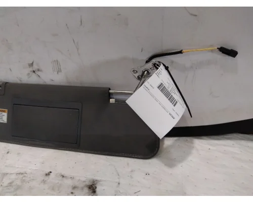 FREIGHTLINER CASCADIA 125 INTERIOR SUN VISOR