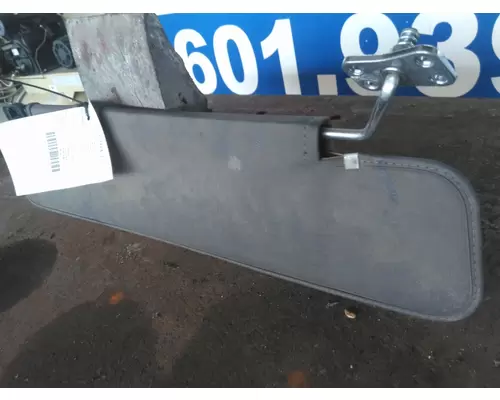 FREIGHTLINER CASCADIA 125 INTERIOR SUN VISOR