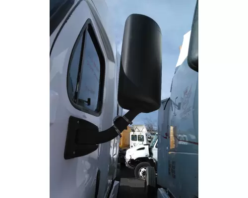 FREIGHTLINER CASCADIA 125 MIRROR ASSEMBLY CABDOOR