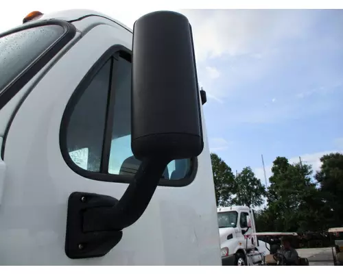 FREIGHTLINER CASCADIA 125 MIRROR ASSEMBLY CABDOOR