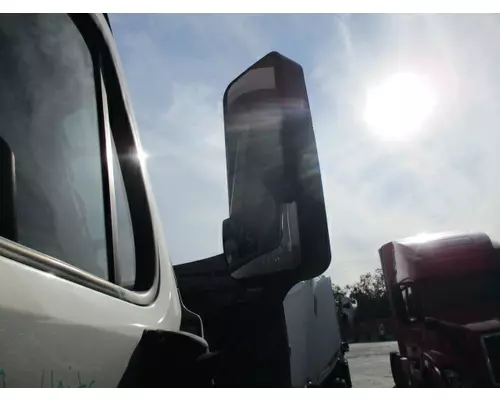 FREIGHTLINER CASCADIA 125 MIRROR ASSEMBLY CABDOOR