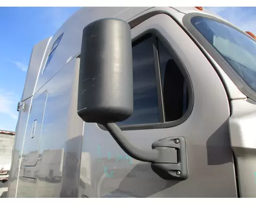 FREIGHTLINER CASCADIA 125 MIRROR ASSEMBLY CABDOOR