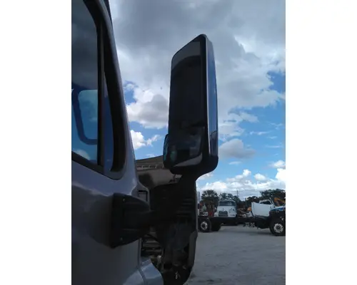 FREIGHTLINER CASCADIA 125 MIRROR ASSEMBLY CABDOOR