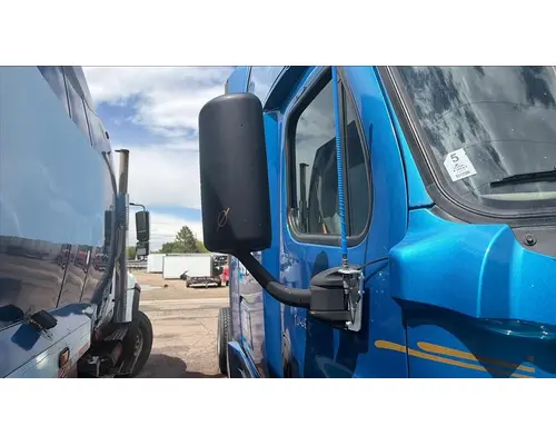 FREIGHTLINER CASCADIA 125 MIRROR ASSEMBLY CABDOOR