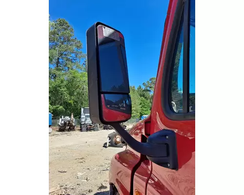 FREIGHTLINER CASCADIA 125 MIRROR ASSEMBLY CABDOOR