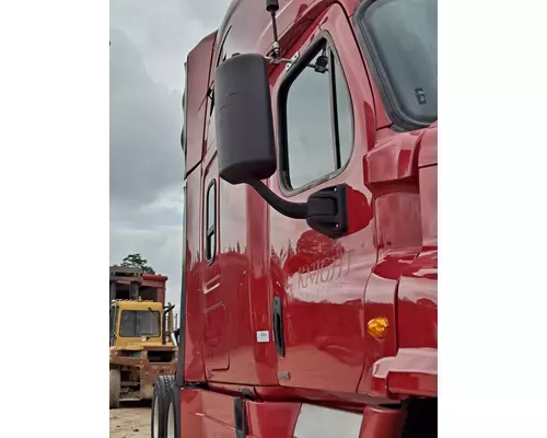 FREIGHTLINER CASCADIA 125 MIRROR ASSEMBLY CABDOOR