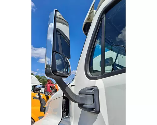 FREIGHTLINER CASCADIA 125 MIRROR ASSEMBLY CABDOOR