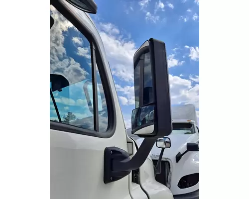 FREIGHTLINER CASCADIA 125 MIRROR ASSEMBLY CABDOOR