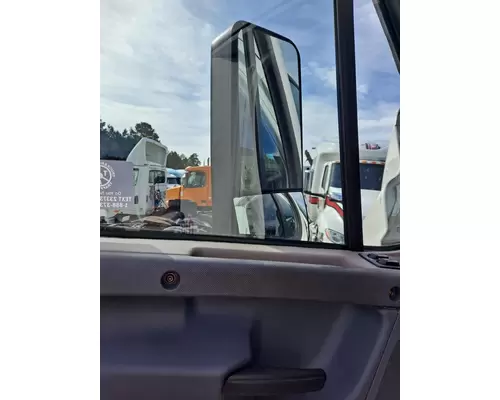 FREIGHTLINER CASCADIA 125 MIRROR ASSEMBLY CABDOOR