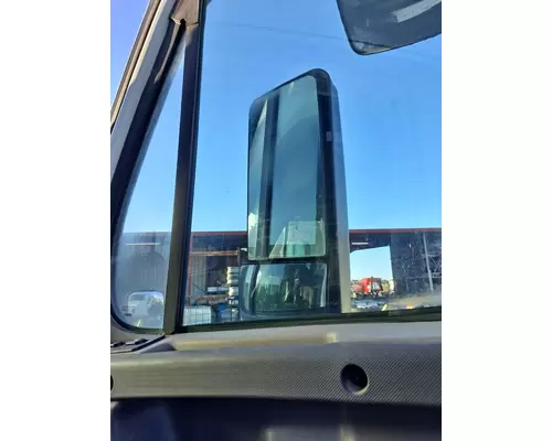 FREIGHTLINER CASCADIA 125 MIRROR ASSEMBLY CABDOOR