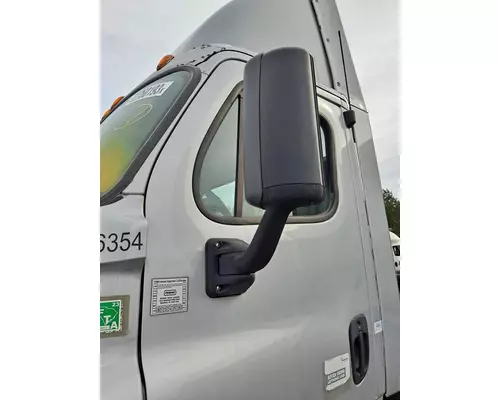 FREIGHTLINER CASCADIA 125 MIRROR ASSEMBLY CABDOOR