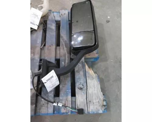 FREIGHTLINER CASCADIA 125 MIRROR ASSEMBLY CABDOOR