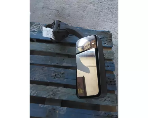 FREIGHTLINER CASCADIA 125 MIRROR ASSEMBLY CABDOOR