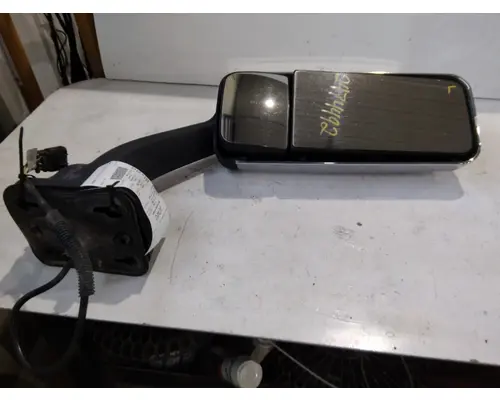 FREIGHTLINER CASCADIA 125 MIRROR ASSEMBLY CABDOOR