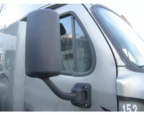 FREIGHTLINER CASCADIA 125 MIRROR ASSEMBLY CABDOOR