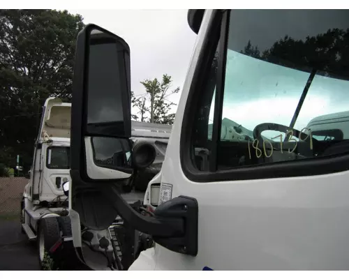 FREIGHTLINER CASCADIA 125 MIRROR ASSEMBLY CABDOOR