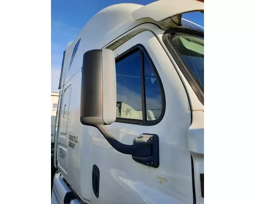 FREIGHTLINER CASCADIA 125 MIRROR ASSEMBLY CABDOOR