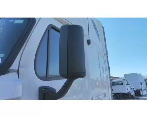 FREIGHTLINER CASCADIA 125 MIRROR ASSEMBLY CABDOOR