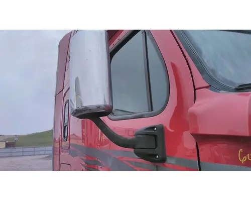 FREIGHTLINER CASCADIA 125 MIRROR ASSEMBLY CABDOOR