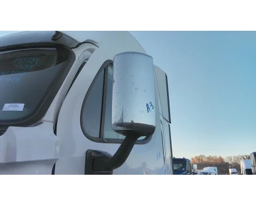 FREIGHTLINER CASCADIA 125 MIRROR ASSEMBLY CABDOOR