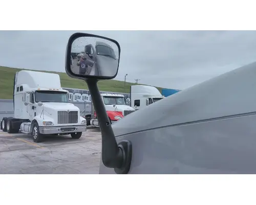 FREIGHTLINER CASCADIA 125 MIRROR ASSEMBLY FENDERHOOD
