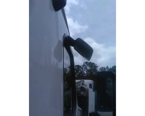 FREIGHTLINER CASCADIA 125 MIRROR LOOK DOWN