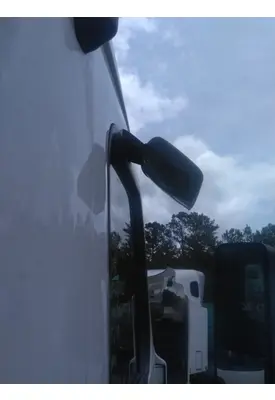FREIGHTLINER CASCADIA 125 MIRROR LOOK DOWN