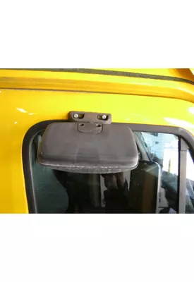 FREIGHTLINER CASCADIA 125 MIRROR LOOK DOWN