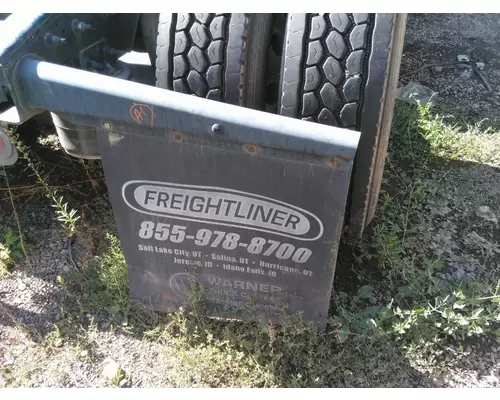 FREIGHTLINER CASCADIA 125 MUD FLAP HANGER