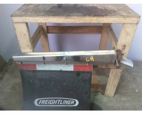 FREIGHTLINER CASCADIA 125 MUD FLAP HANGER