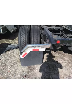 FREIGHTLINER CASCADIA 125 MUD FLAP HANGER