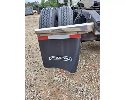 FREIGHTLINER CASCADIA 125 MUD FLAP HANGER