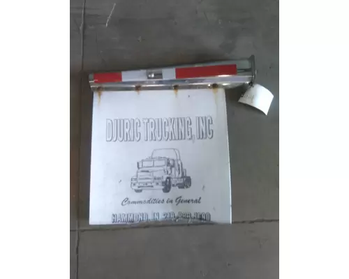 FREIGHTLINER CASCADIA 125 MUD FLAP HANGER