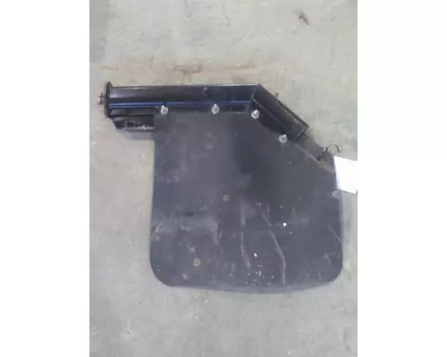 FREIGHTLINER CASCADIA 125 MUD FLAP HANGER