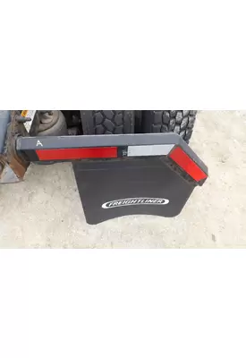 FREIGHTLINER CASCADIA 125 MUD FLAP HANGER