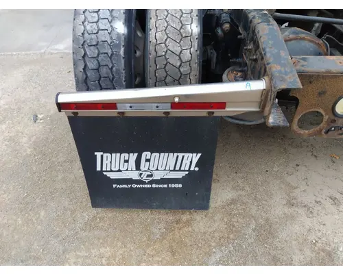 FREIGHTLINER CASCADIA 125 MUD FLAP HANGER