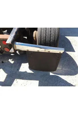 FREIGHTLINER CASCADIA 125 MUD FLAP HANGER