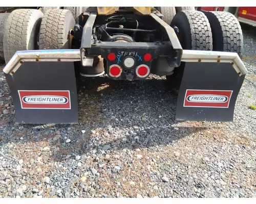 FREIGHTLINER CASCADIA 125 MUD FLAP HANGER