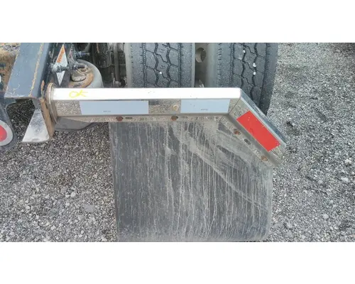 FREIGHTLINER CASCADIA 125 MUD FLAP HANGER