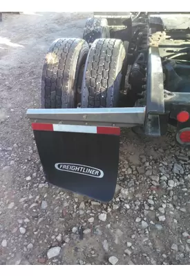 FREIGHTLINER CASCADIA 125 MUD FLAP