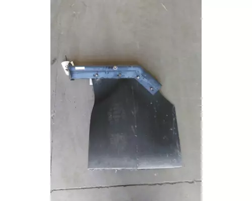 FREIGHTLINER CASCADIA 125 MUD FLAP