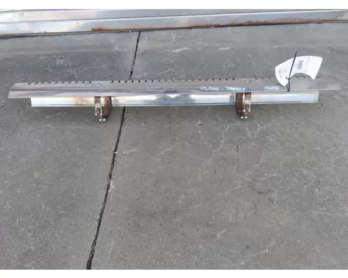 FREIGHTLINER CASCADIA 125 MUFFLER SHIELD