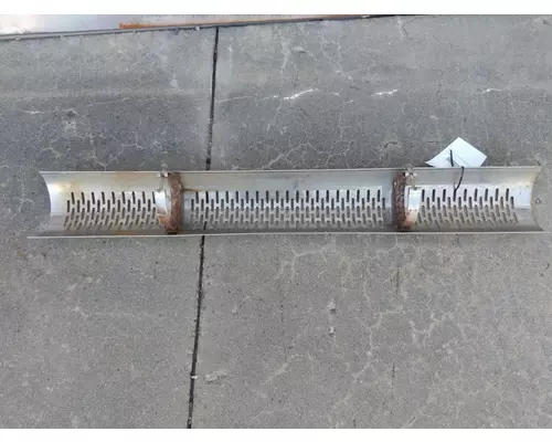 FREIGHTLINER CASCADIA 125 MUFFLER SHIELD