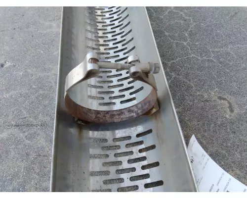 FREIGHTLINER CASCADIA 125 MUFFLER SHIELD