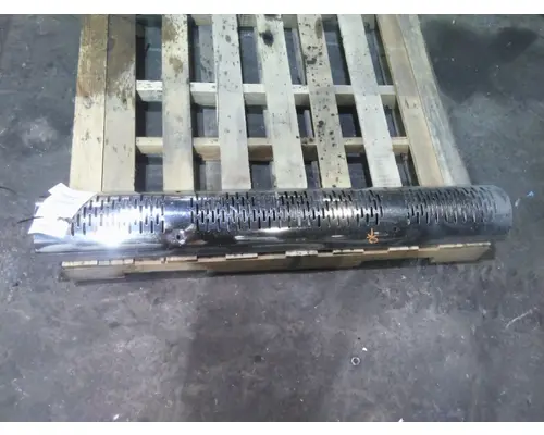 FREIGHTLINER CASCADIA 125 MUFFLER SHIELD