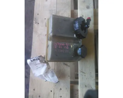 FREIGHTLINER CASCADIA 125 POWER STEERING RESERVOIR